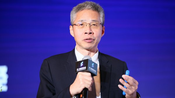 红和古 李迅雷：建立灵活多样多层次的融资渠道，要把资本市场的融资规模做大